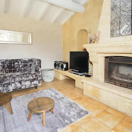 Stunning In With Kitchen *