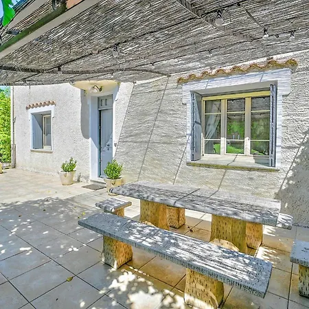 Stunning In With Kitchen Vallabregues