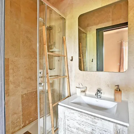 Stunning In With Kitchen *